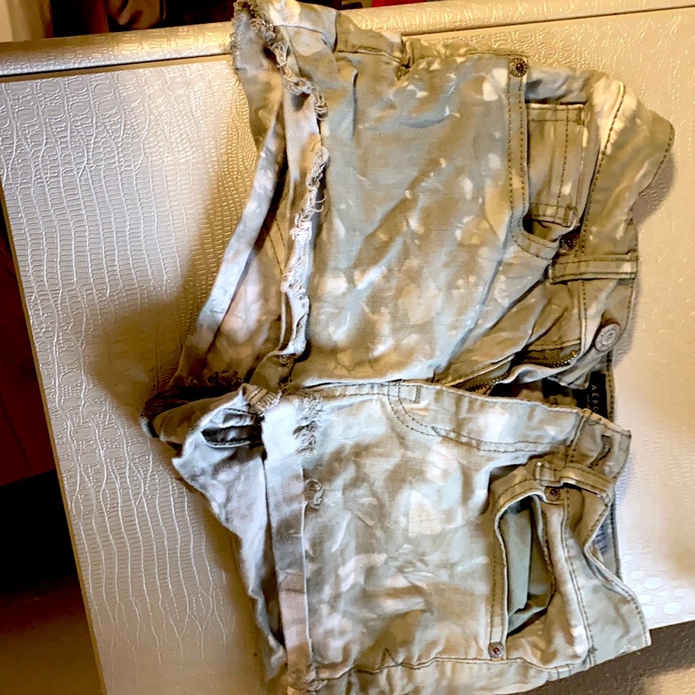 Aeropostale shorts